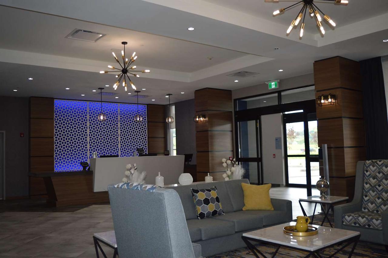 Best Western Premier Route 97 Вeрнoн Екстериор снимка