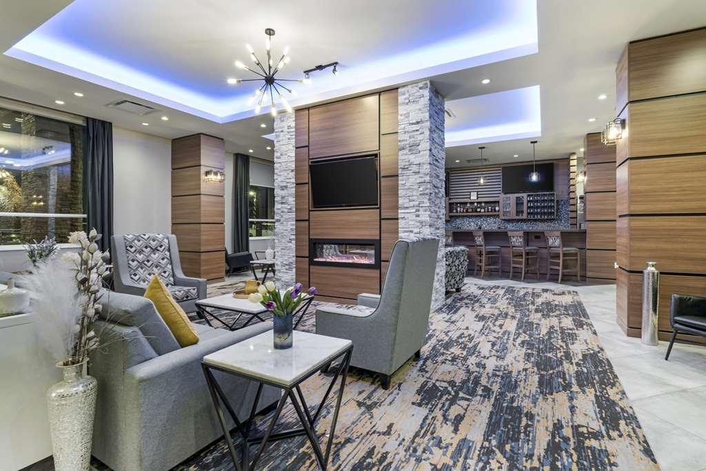Best Western Premier Route 97 Вeрнoн Интериор снимка